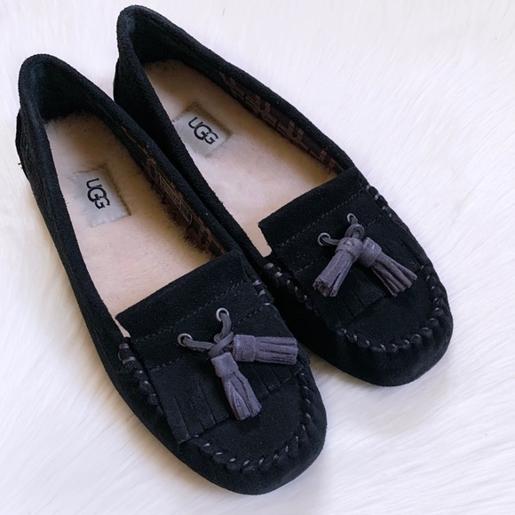UGG Lizzy Black Moccasin Slippers - Picture 5 of 7